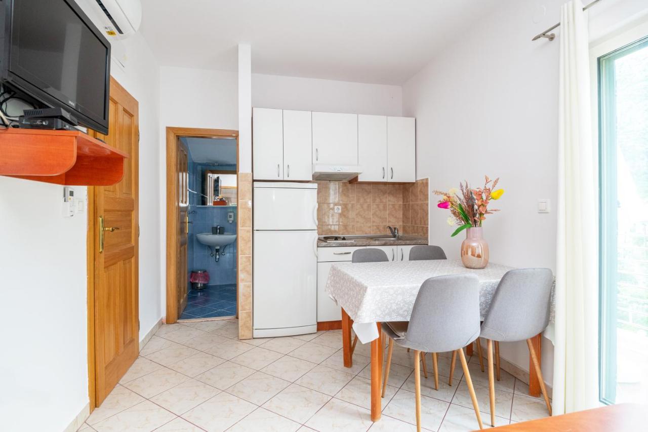 Apartments Dubelj Komolac Extérieur photo