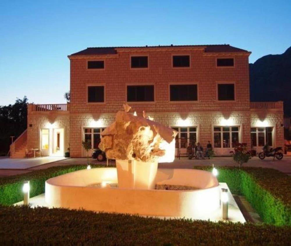Apartments Dubelj Komolac Extérieur photo