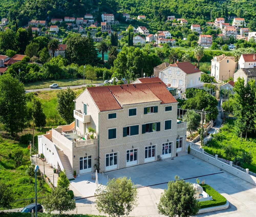 Apartments Dubelj Komolac Extérieur photo